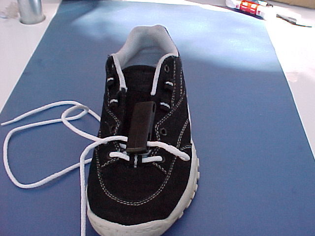 Lacing the Flip Lacer.